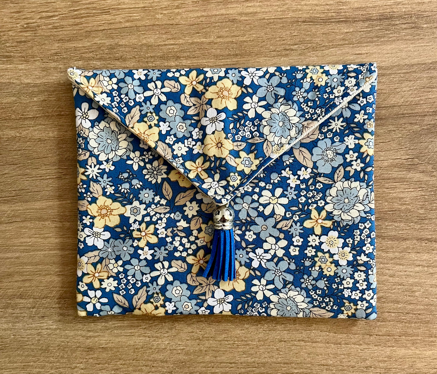 PETITE ENVELOPPE