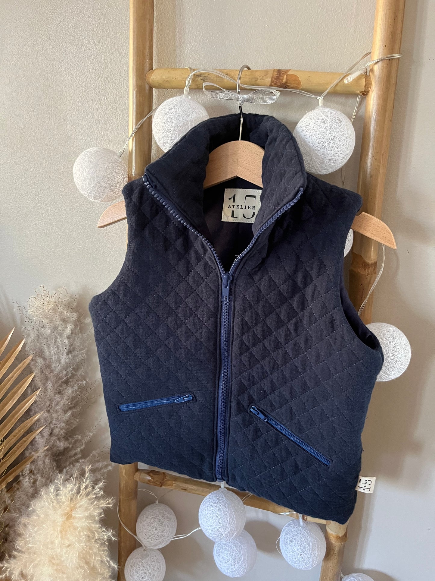 VESTE SANS MANCHES