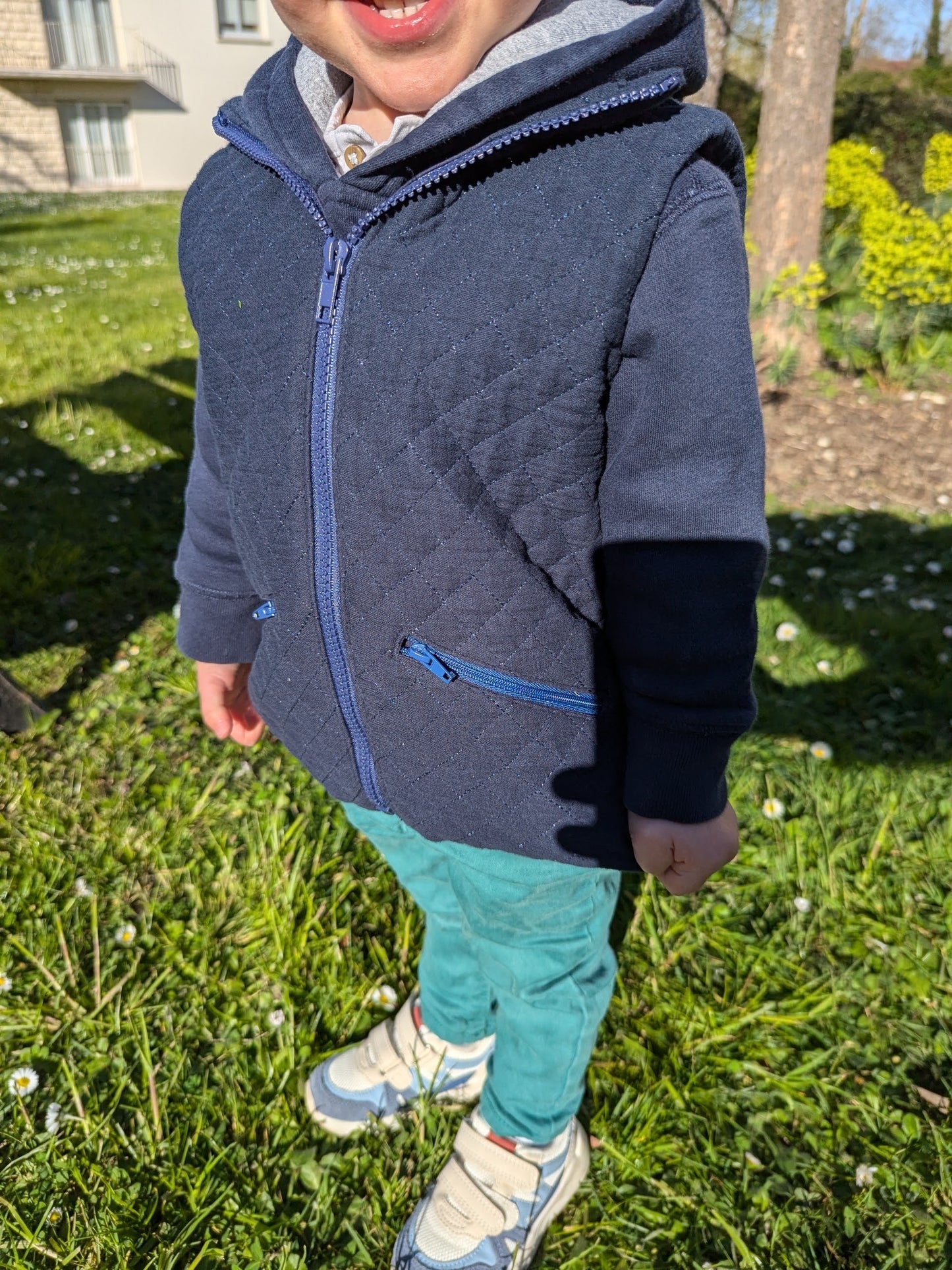 VESTE SANS MANCHES